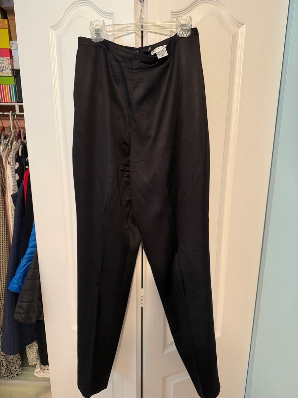 Finity Black Cropped Tailored Pants